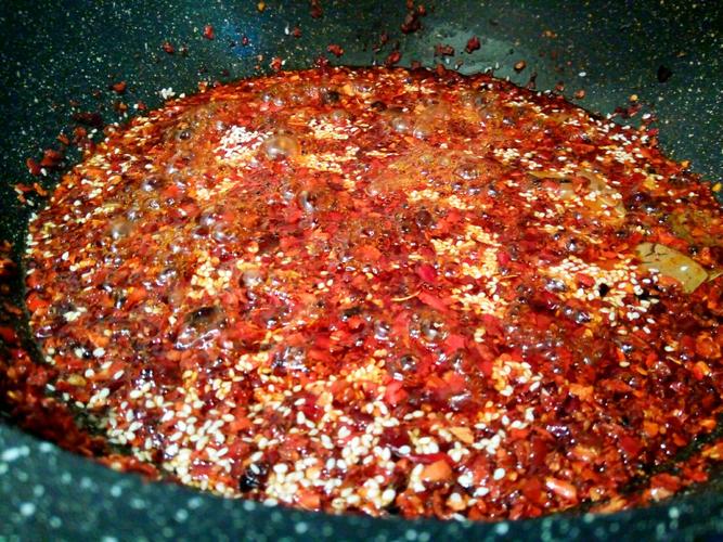 四川辣椒酱的做法，四川辣椒酱的做法最正宗的做法！